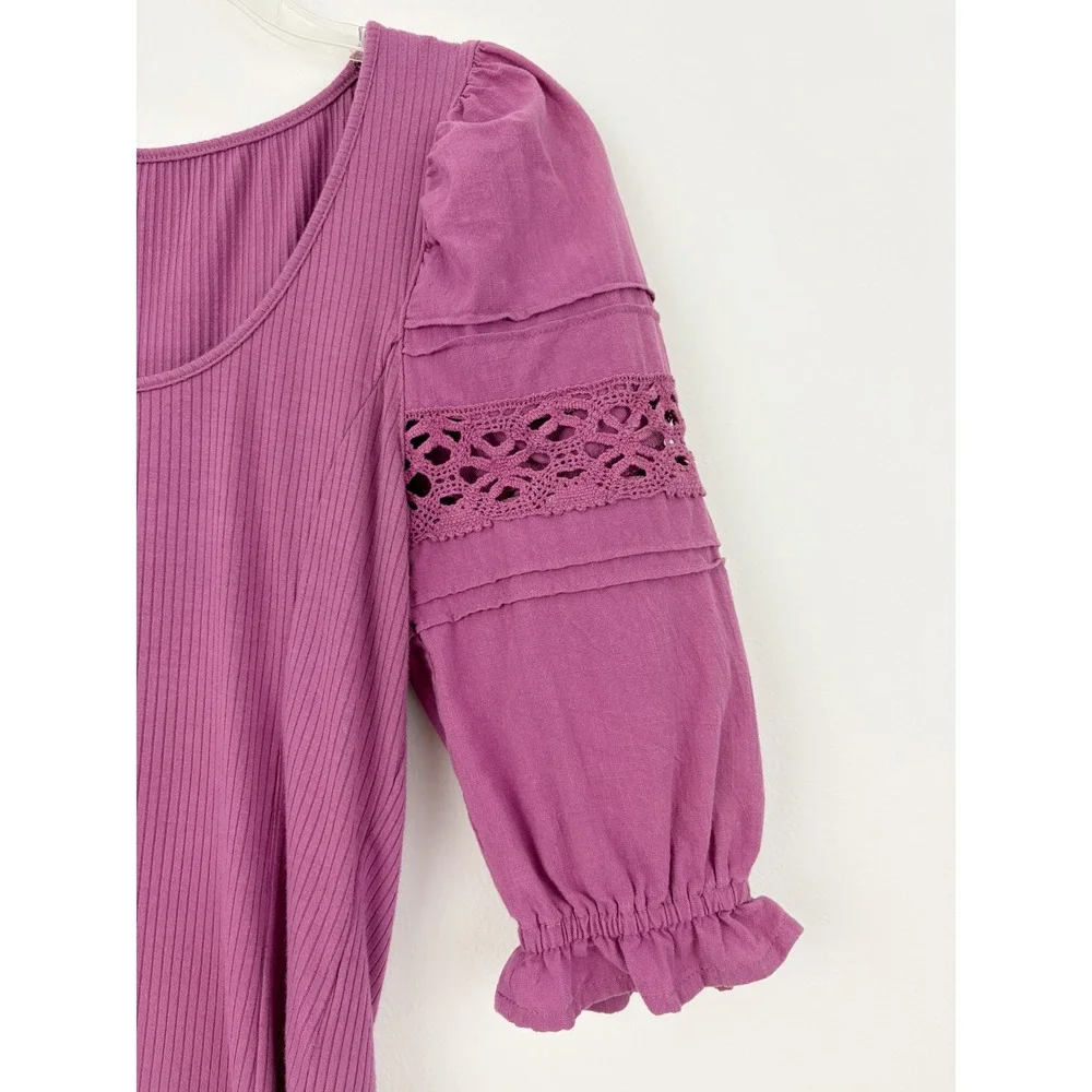 Free people Something Special Tee Size S Magenta Ribbed Puff Sleeve Crochet Lace